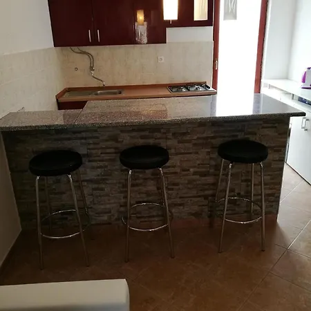 Gemuetliche Erdgeschosswohnung Ema Mit Terrasse Vir